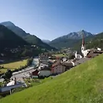 Frühstückspension Marco 3*