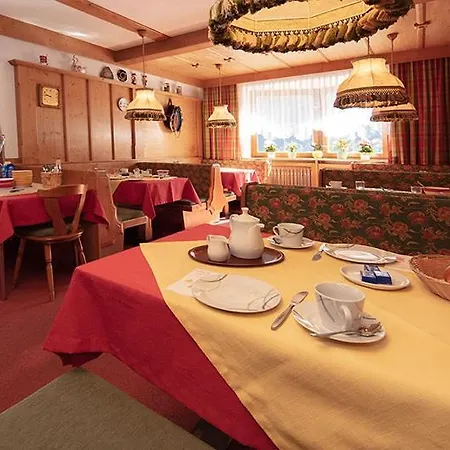 Gaestehaus Marco Couette-café 3*