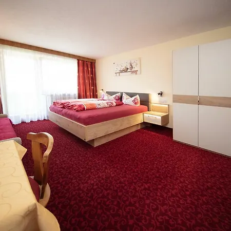 Gaestehaus Marco Couette-café 3*