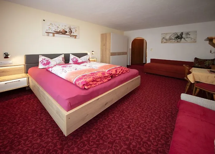 Bed & Breakfast Gaestehaus Marco 3*